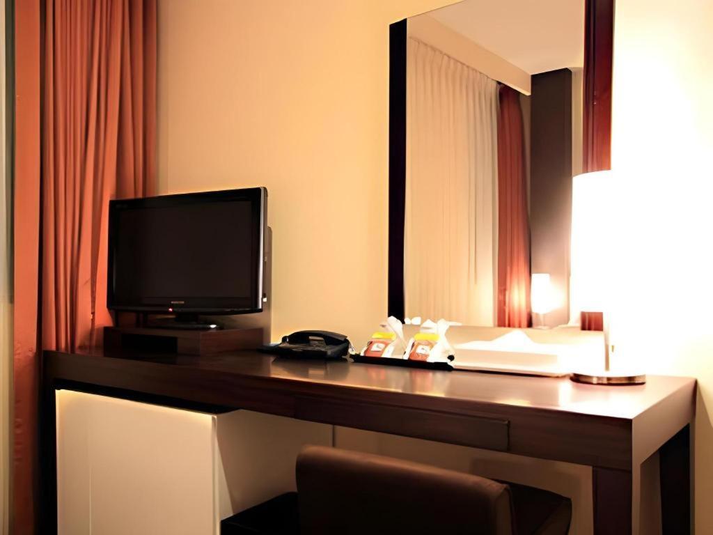 Hotel Yuquesta Asahibashi Naha Kültér fotó